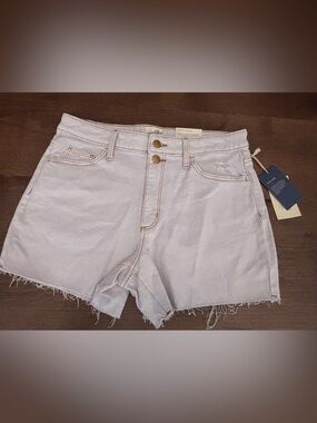 Universal Thread “Vintage Midi”Jean Shorts, Women’s Size 8, off-white/cream